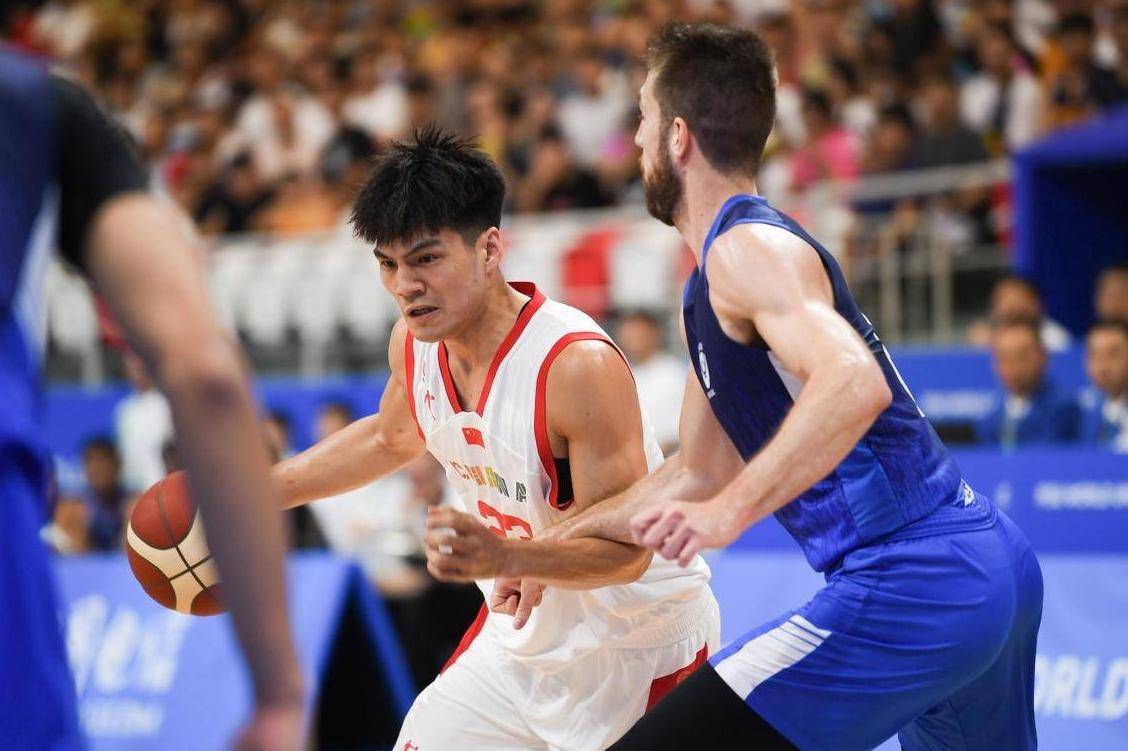 天博体育平台-广东欲签陈国豪破产后续：北控计划匹配合同“被动留队”前