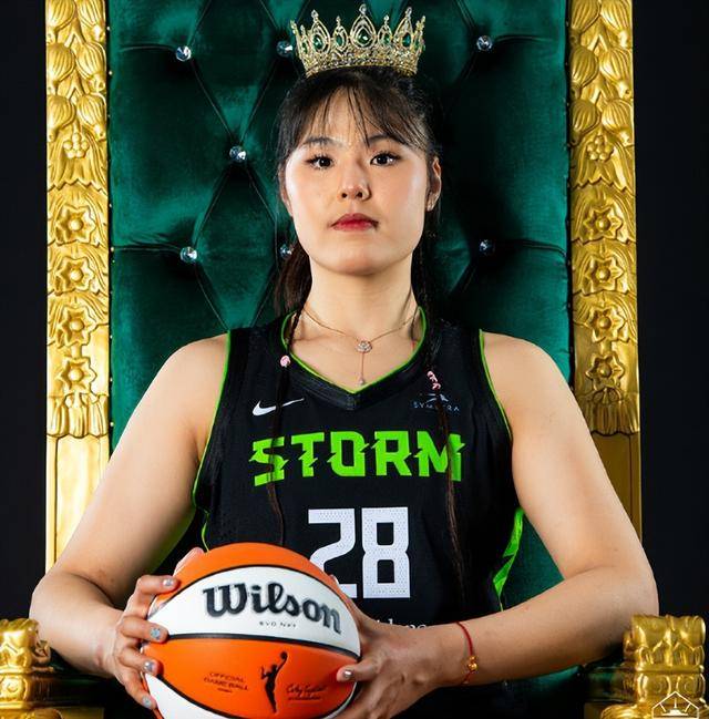 天博体育-19分12篮板！李月汝取得WNBA生涯首次两双的简单介绍