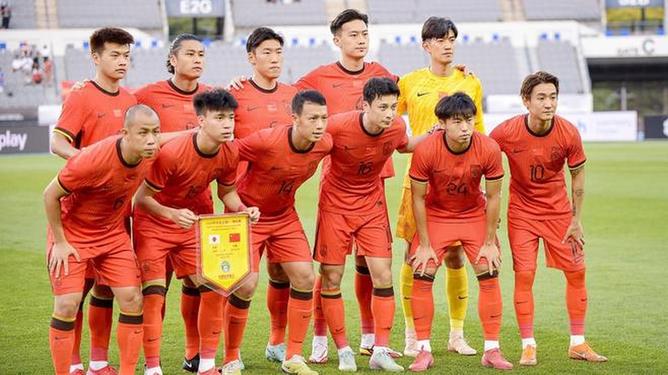 国足选帅主攻年富力强欧洲教练卡纳瓦罗表态愿重返中国的简单介绍