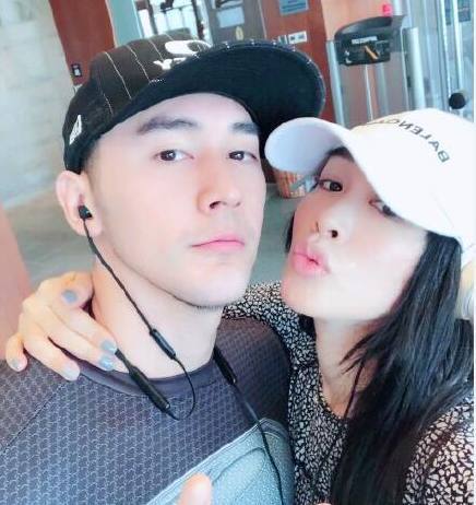 天博体育app-破婚变传闻？穆勒晒与妻子马匹合照：巴伐利亚冠军正准备下场比赛