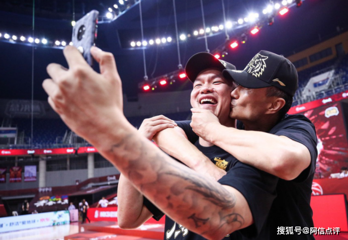 天博体育下载-美国资产越来越高CBA零元卖队乏人问津